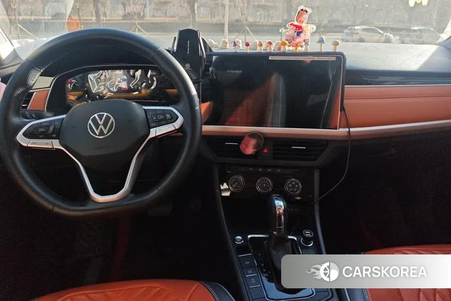 Volkswagen Bora 2024 Белый из Китая, фото 6