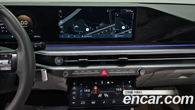 Hyundai Grandeur Hybrid (GN7) 2023 Белый из Кореи, фото 6