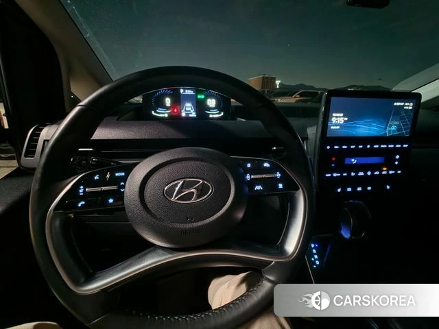 Hyundai Staria 2022 Белый из Кореи, фото 6