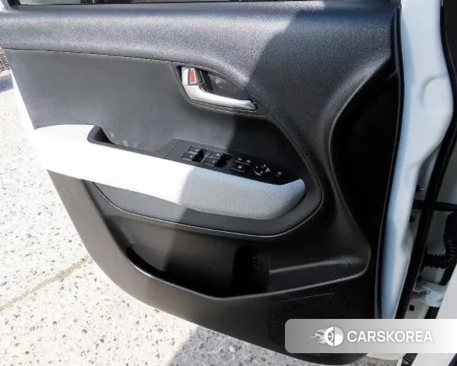 Kia The New Kia Ray 2023 Белый из Кореи, фото 6