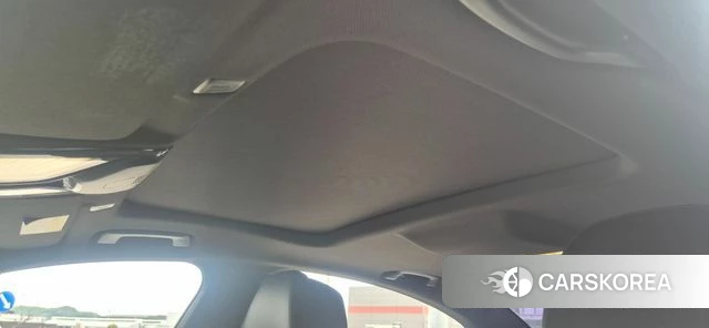 BMW 5 Series (G30) 2018 Белый из Кореи, фото 6