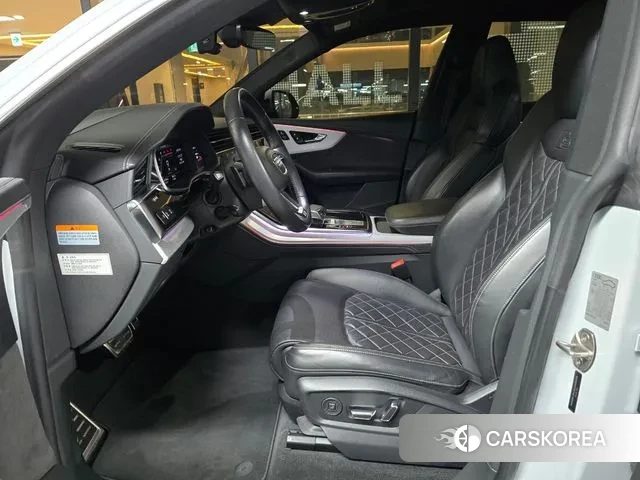 Audi Q8 (4M) 2022 Белый из Кореи, фото 6