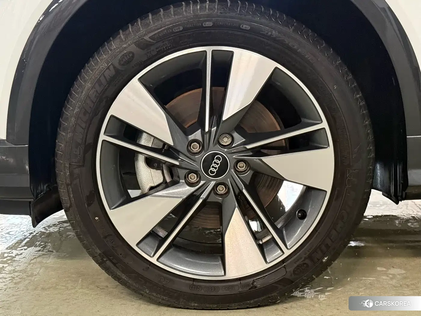 Audi Q2L 2024 Белый из Китая, фото 6