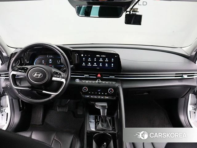 Hyundai The New Avante (CN7) 2023 Белый из Кореи, фото 6