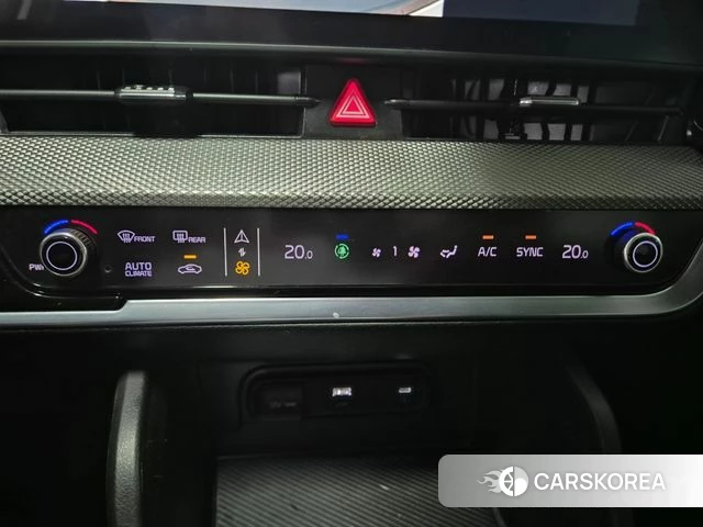 Kia Sportage 5th Generation 2022 Белый из Кореи, фото 6