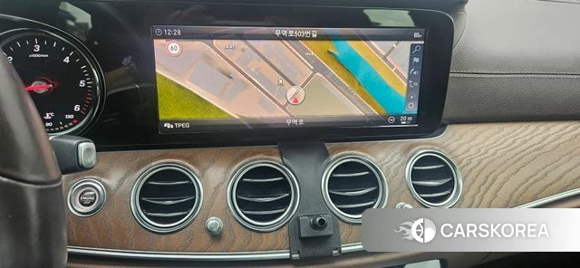 Mercedes-Benz E-Class W213 2019 Серый из Кореи, фото 6