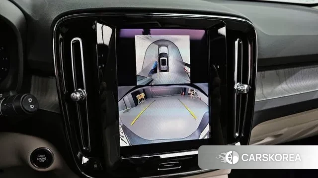 Volvo XC40 2023 Черный из Кореи, фото 6