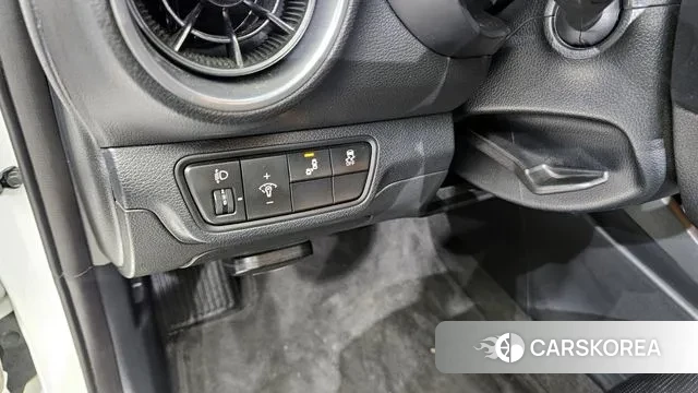 Kia The New K3 2nd generation 2021 Белый из Кореи, фото 6