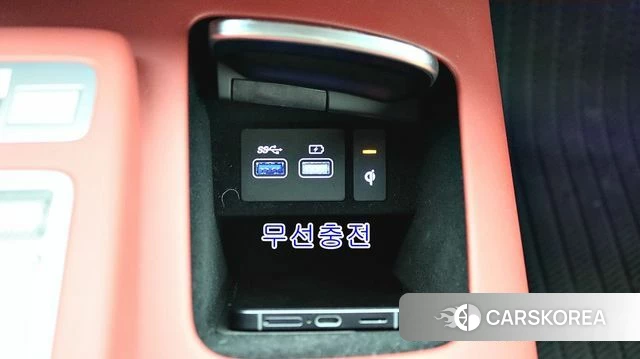 Genesis GV70 2024 Серебристо-серый из Кореи, фото 6
