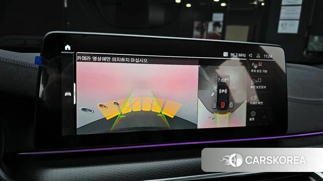 BMW 5 Series (G30) 2023 Черный из Кореи, фото 6