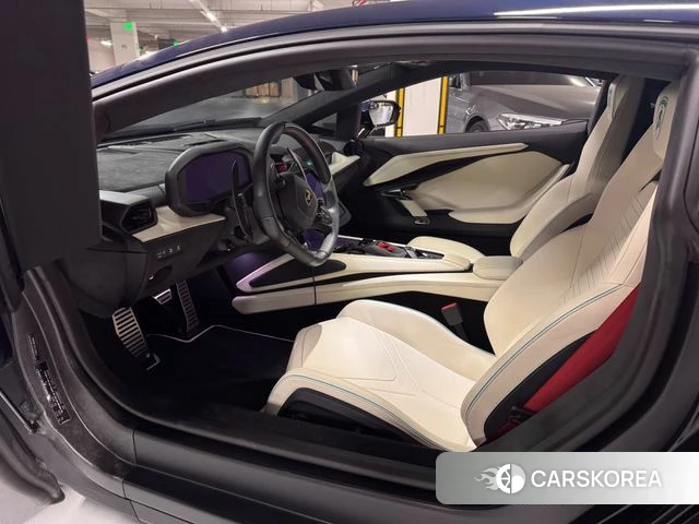 Lamborghini Revuelto 2025 Синий из Кореи, фото 6