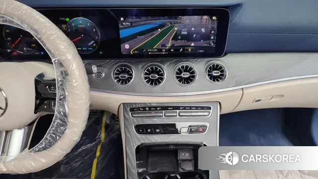 Mercedes-Benz E-Class W213 2023 Черный из Кореи, фото 6