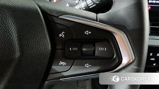 Chevrolet (GM Daewoo) Trax Crossover 2024 Черный из Кореи, фото 6