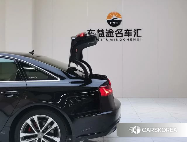 Audi A6L 2018 Черный из Китая, фото 6