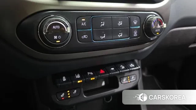 Chevrolet (GM Daewoo) Real New Colorado 2022 Черный из Кореи, фото 6