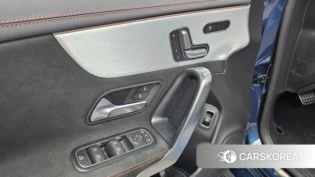 Mercedes-Benz CLA-Class C118 2020 Синий из Кореи, фото 6