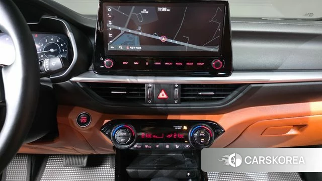 Kia The New K3 2nd generation 2022 Белый из Кореи, фото 6