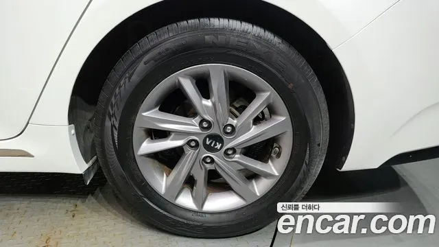 Kia The New K5 2nd generation 2018 Белый из Кореи, фото 6