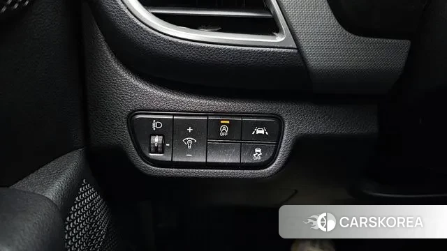 Kia Seltos 2021 Белый из Кореи, фото 6