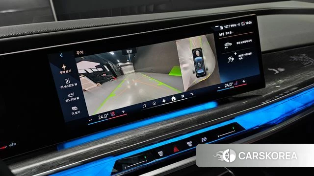 BMW 7 Series (G70) 2024 Черный из Кореи, фото 6