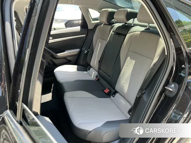 Volkswagen Lavida 2023 Черный из Китая, фото 6