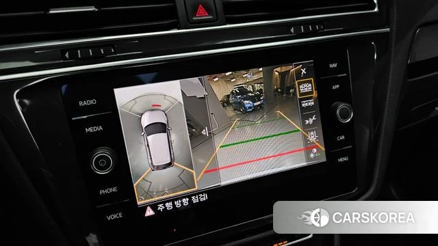 Volkswagen Tiguan Allspace 2020 Белый из Кореи, фото 6