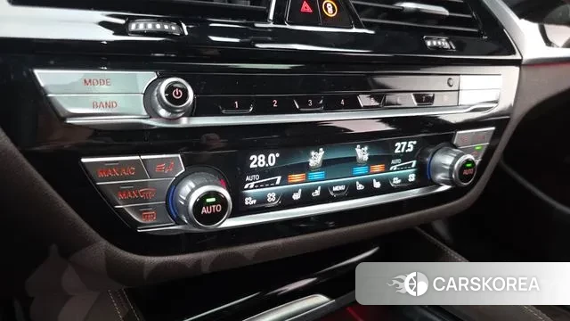 BMW 5 Series (G30) 2023 Черный из Кореи, фото 6