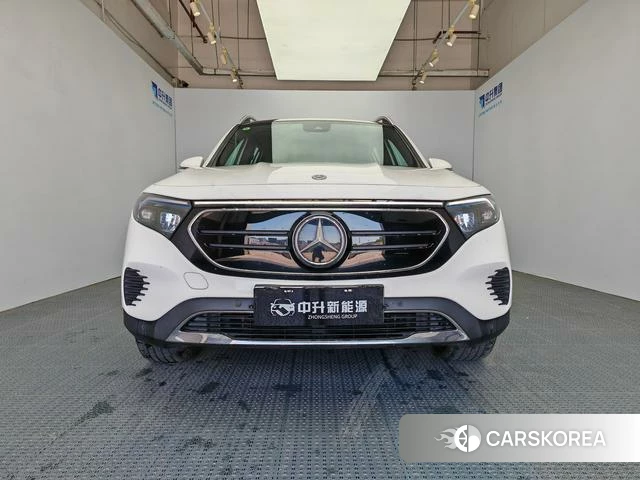 Mercedes-Benz EQB 2023 Белый из Китая, фото 6
