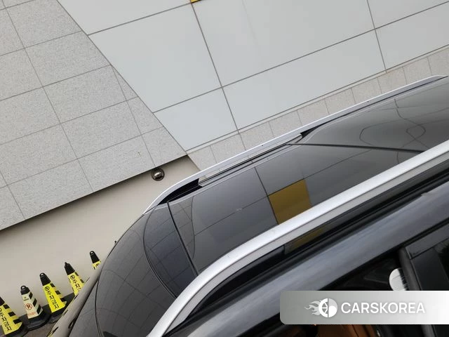 Land Rover Discovery 5 2018 Черный из Кореи, фото 6