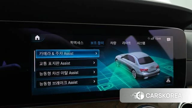 Mercedes-Benz E-Class W213 2023 Белый из Кореи, фото 6