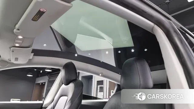 Tesla Model Y 2021 Белый из Кореи, фото 6