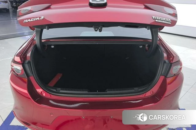 Mazda 3 Angkesaila 2022 Красный из Китая, фото 6