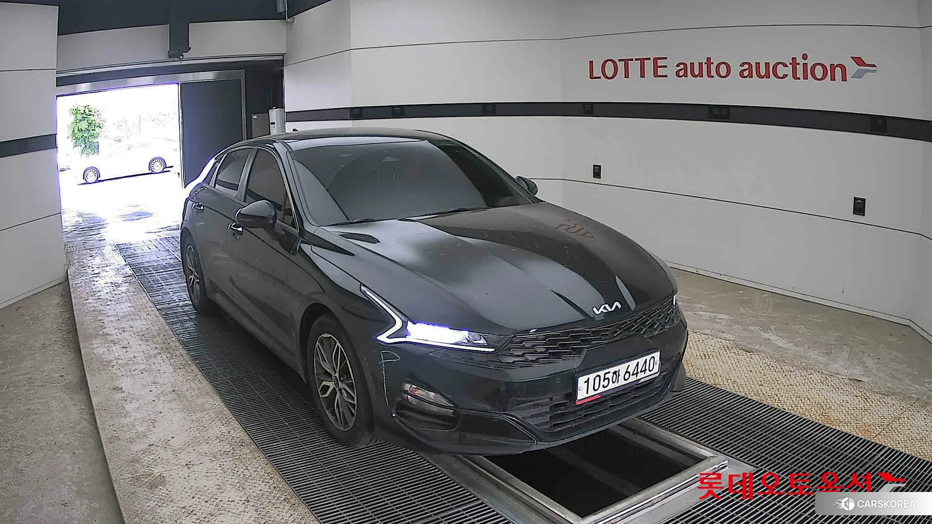 Kia K5 2022 Aurora Black Pearl из Кореи, фото 6