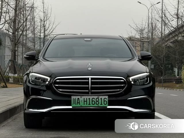 Mercedes-Benz E-class PHEV 2023 Черный из Китая, фото 6