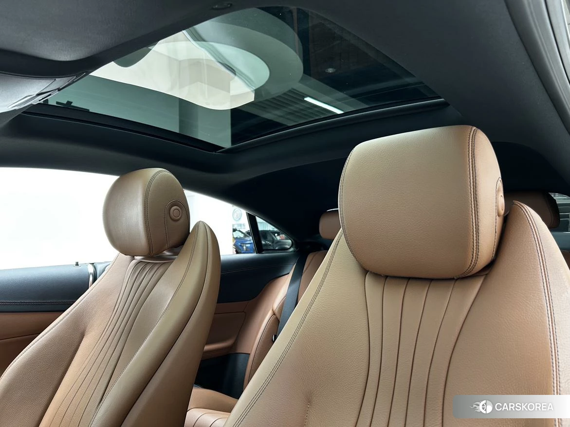 Mercedes-Benz E-class (imported) 2020 Черный из Китая, фото 6
