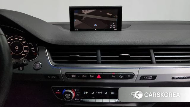 Audi Q7 (4M) 2019 Белый из Кореи, фото 6