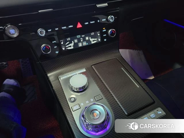 Genesis G80 (RG3) 2025 Черный из Кореи, фото 6