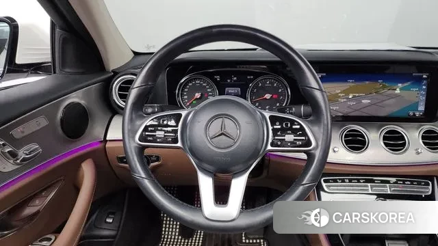 Mercedes-Benz E-Class W213 2018 Белый из Кореи, фото 6