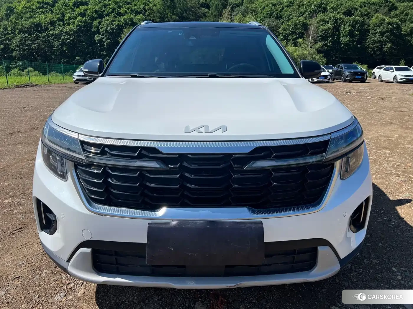 Kia Seltos 2023 Белый из Китая, фото 6
