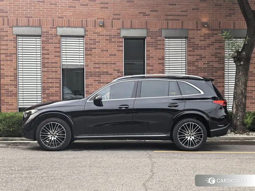 Mercedes-Benz GLC 2025 Черный из Китая, фото 6