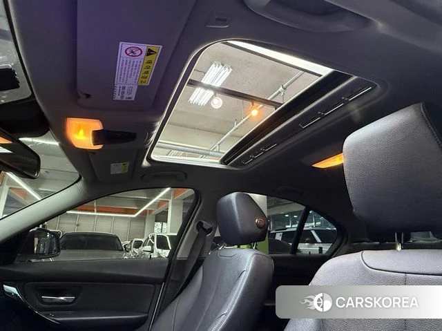 BMW 3 Series (F30) 2018 Белый из Кореи, фото 6