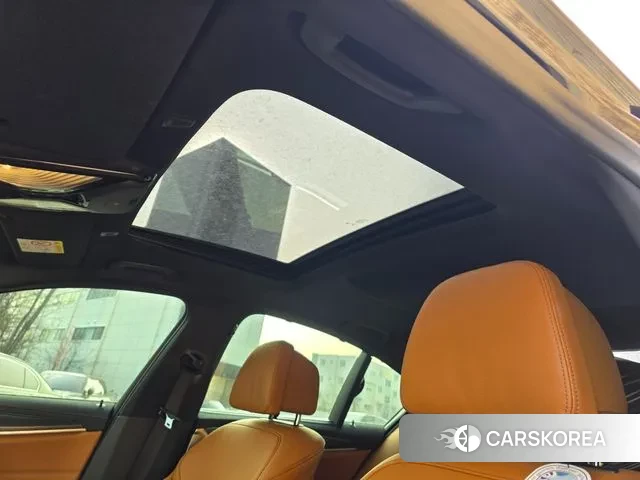 BMW 5 Series (G30) 2022 Черный из Кореи, фото 6