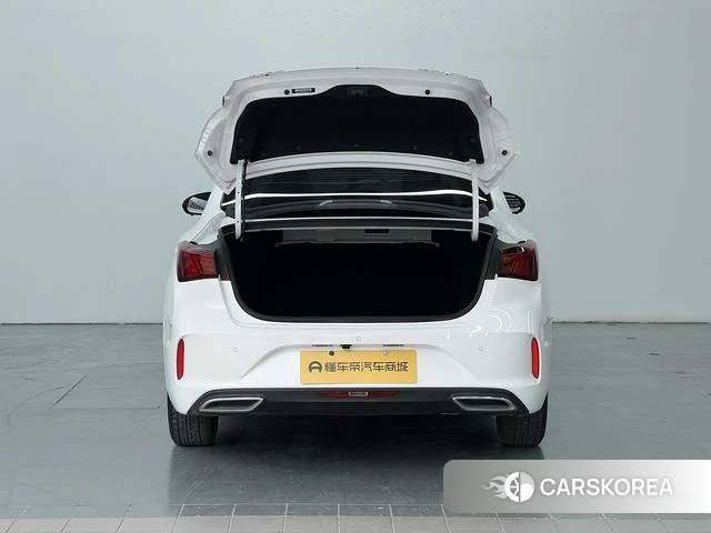 Chang'an Yidong 2024 Белый из Китая, фото 6