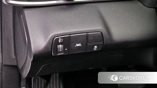 Hyundai Avante (CN7) 2021 Серебристо-серый из Кореи, фото 6