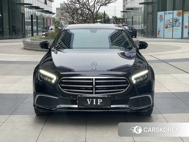 Mercedes-Benz E-class 2023 Черный из Китая, фото 6