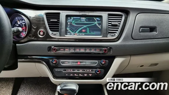 Kia The New Carnival id 2428163 из Кореи 6