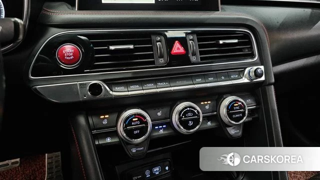 Genesis G70 2019 Красный из Кореи, фото 6