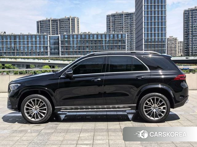 Mercedes-Benz GLE (import) 2023 Черный из Китая, фото 6