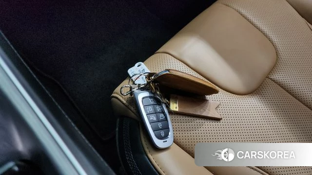 Hyundai The New Santa Fe 2022 Белый из Кореи, фото 6