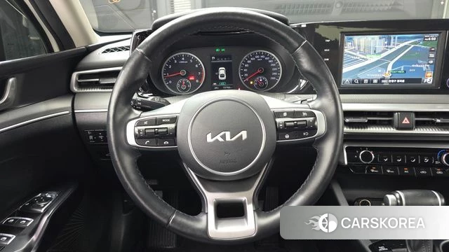 Kia K5 3rd generation 2022 Белый из Кореи, фото 6